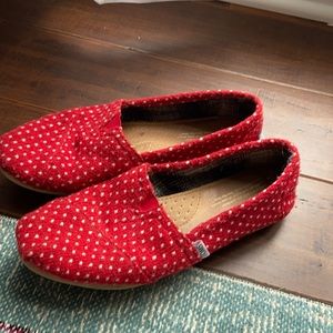 Tom’s red polka dot Sz 7.5 shoes